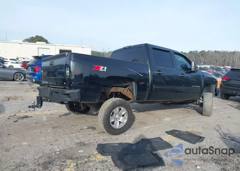 2013 Chevrolet Silverado 1500 Lt z USA, uszkodzony, nr VIN 3GCPKSE71DG106145